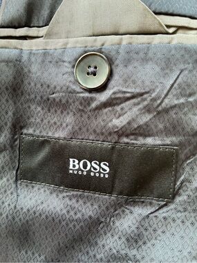 Hugo Boss blue blazer size US 38 Regular